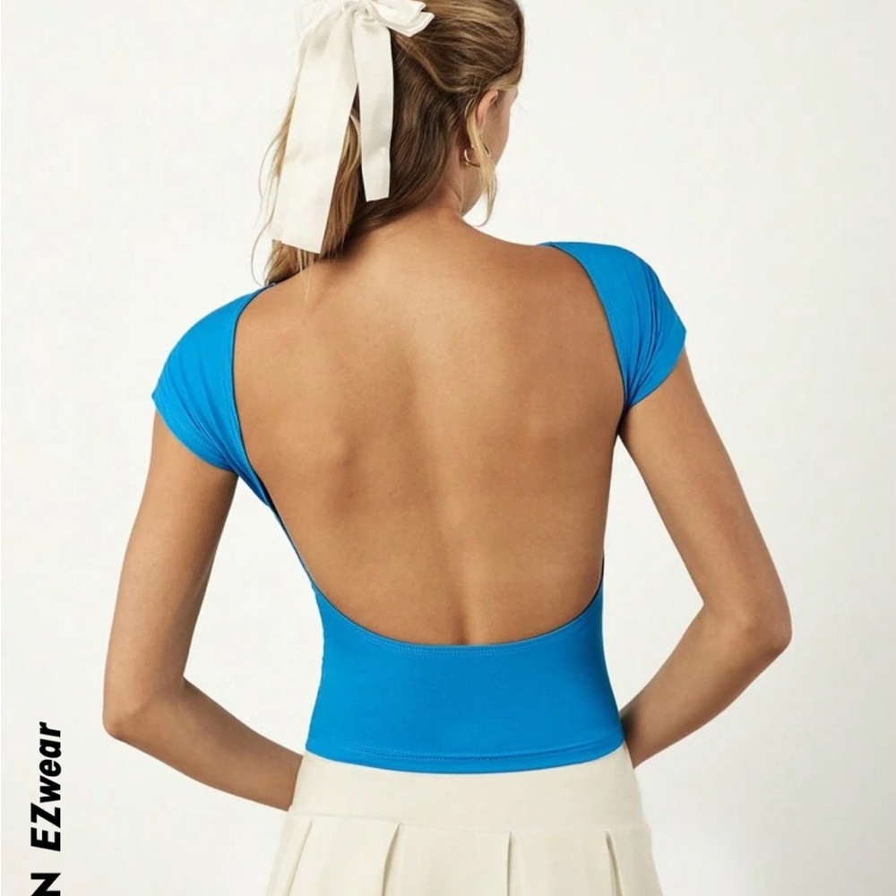 Shein Women’s Backless Blue Short Sleeve Top S - Picture 2 of 6